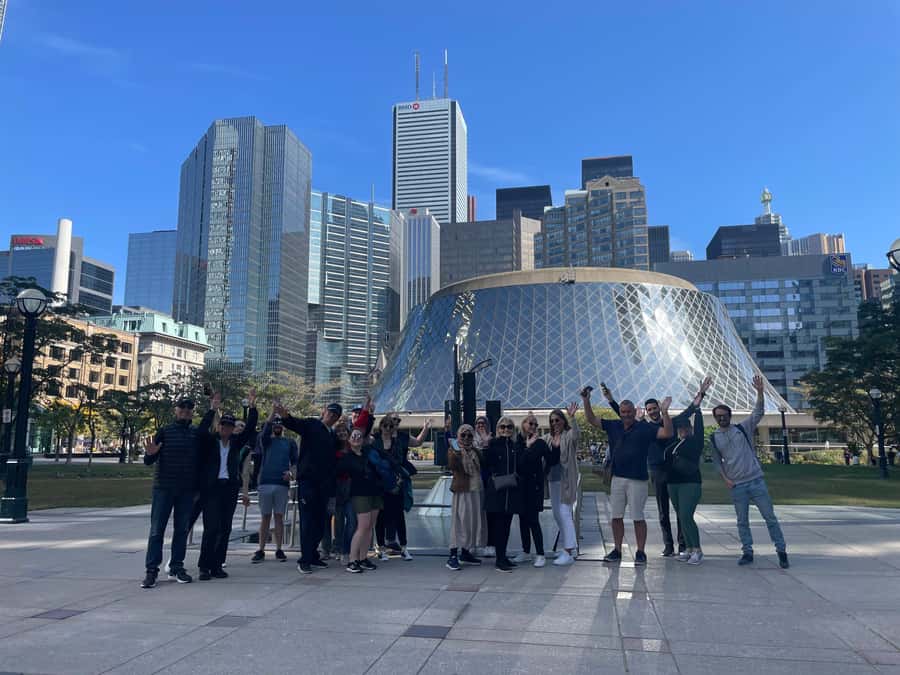 Toronto Discovery District Highlights Tour | 2-Hour - Who Should Consider This Tour?