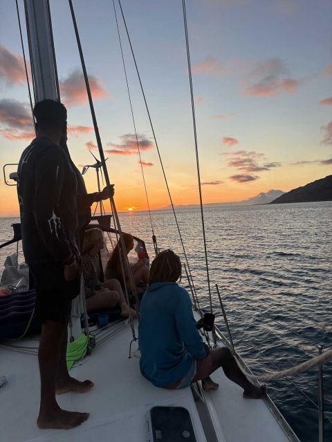Oahu: Sunset sailing in small intimate groups - Oahu: Sunset sailing in small intimate groups
