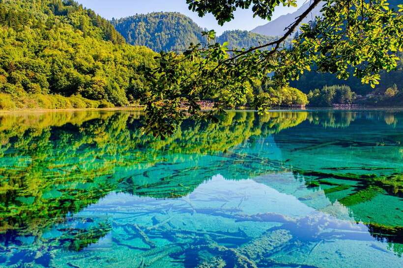 Private 3-Day Jiuzhaigou/Huanglong Tour - An Introduction to the Journey