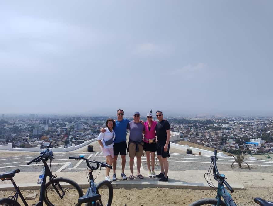 Lima: Bike tour of Miraflores, Barranco and Morro Solar - Key Points