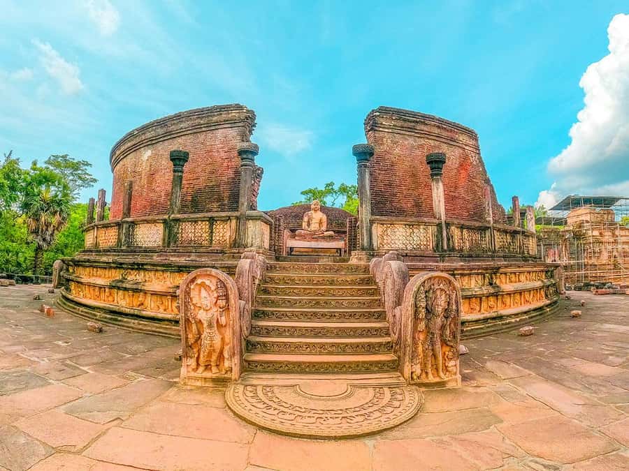 Polonnaruwa Ancient City & Minneriya Safari Combo Tour - Return and Reflection