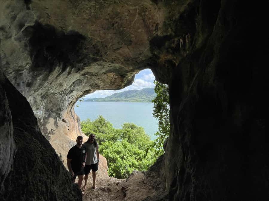 Ko Lanta: Half-Day Ko Phee & Ko Talabeng Kayaking (2 Caves) - Authentic Insights from Guests  