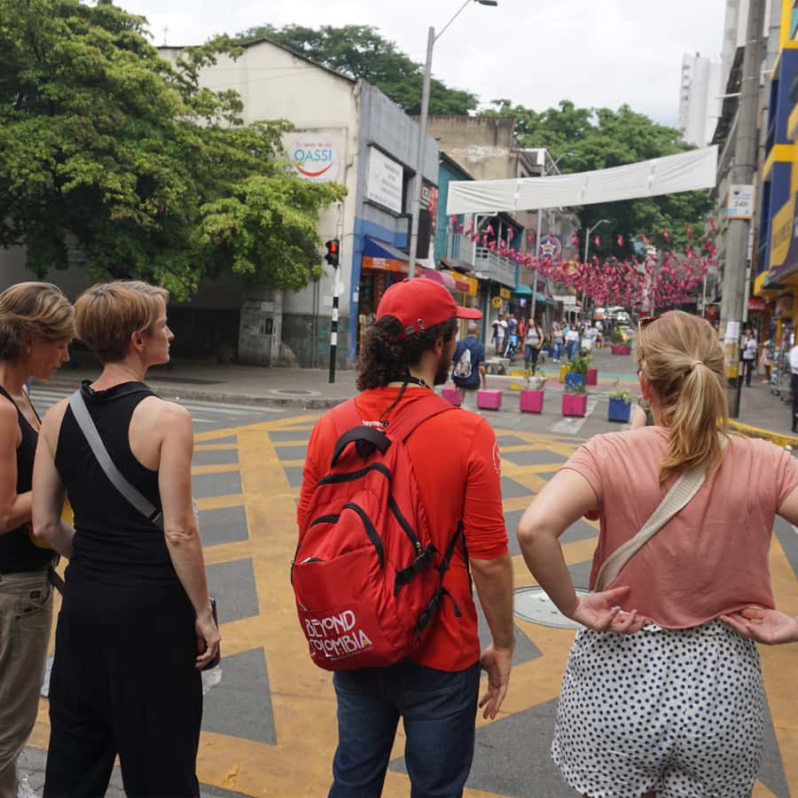 Medellin Tour Privado x3 horas con Transfers - Exploring Medellín in Just 3 Hours: A Private Tour Overview