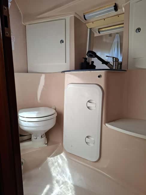 Dubrovnik-Private full day boat tour to Elaphiti &Blue cave - FAQs