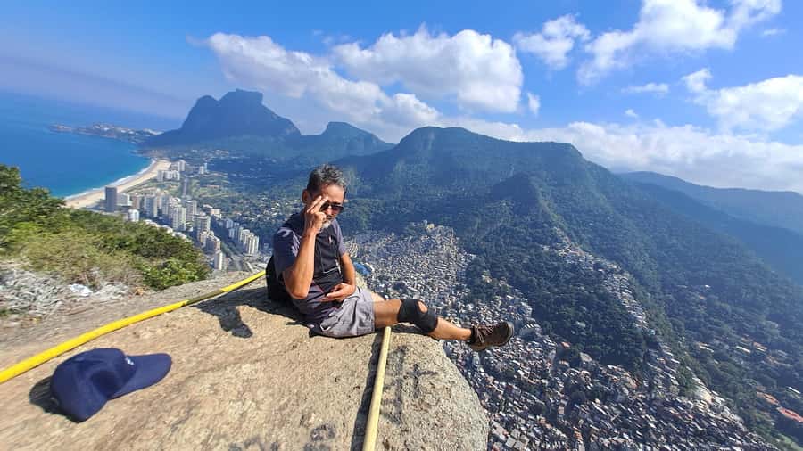 AVenturismo 2 Irmãos hill + Vidigal Favela - Who Would Enjoy This Tour?