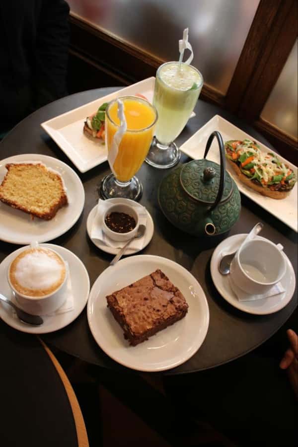 Brunch for 2 at Café Thibon - 85 years of history - The Sum Up