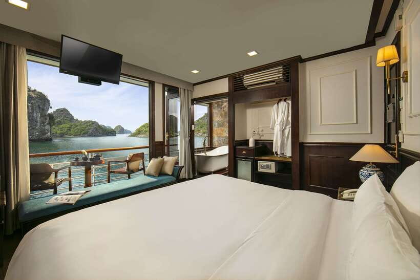 Hanoi: Halong Bay 6 Stars Cruise w/ Private balcony, bathtub - Key Points