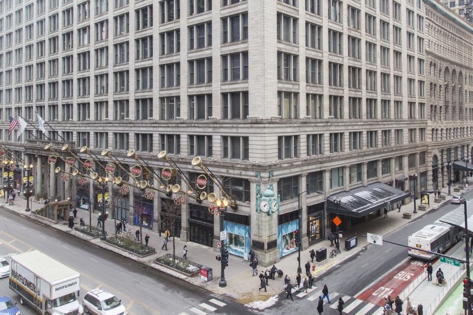 Chicago Downtown Highlights Private Walking Tour - Exploring Chicago’s Heart in Four Hours