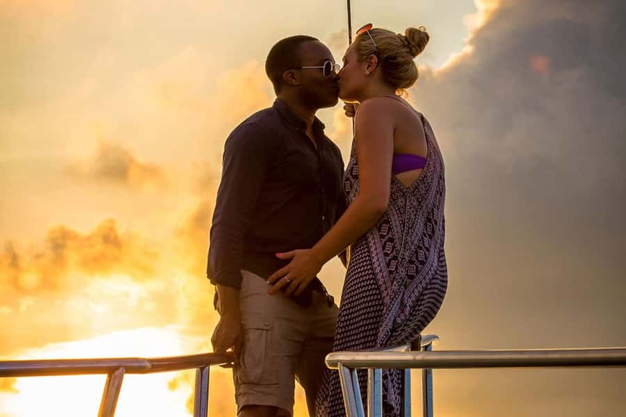 Koh Samui: Red Baron Romantic Sunset Dinner Cruise - FAQ