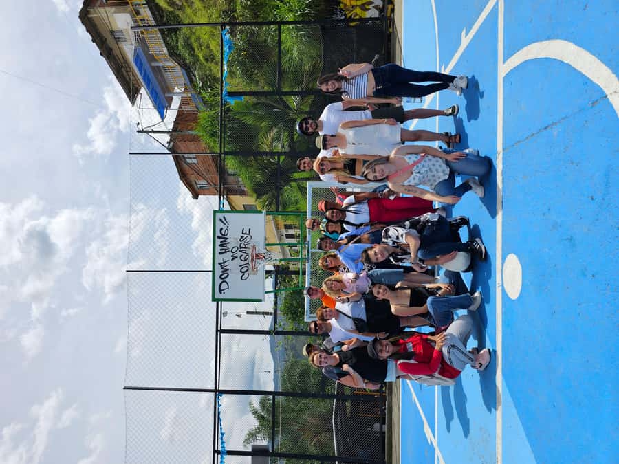 Graffiti Tour comuna 13 and cable car (made by local guides) - Detailed Breakdown of the Tour