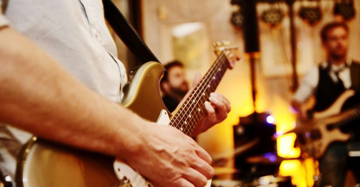 The Ramones and NYCs Punk Rock Scene Private Walking Tour - Key Points