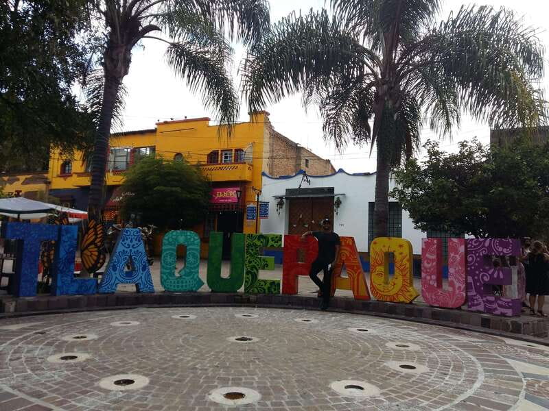 Tlaquepaque Magic Town: Artisans, Traditions, Architecture - Key Points