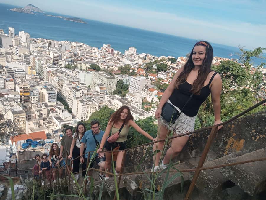 Rio de Janeiro: the biggest favela tour in Rio, lest go! - Key Points