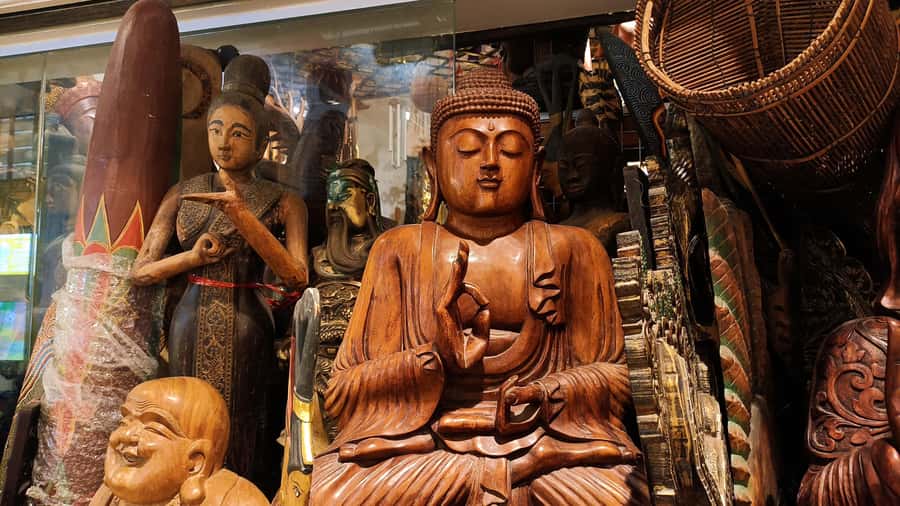 Kuala Lumpur: Evening Tour with Temples, Lights, & KL Tower - FAQs