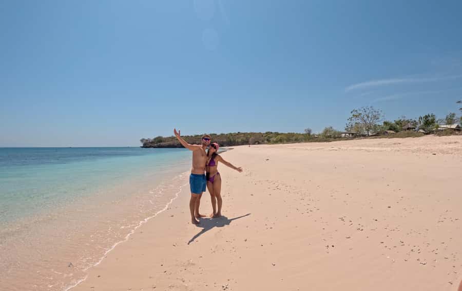 Lombok: Private Pink Beach & Gili Snorkeling Tour with GoPro - What to Expect from the Tour