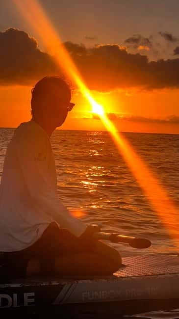 Barcelona: Sunrise Paddleboarding Tour w/Photos & Breakfast - Reflection and Return