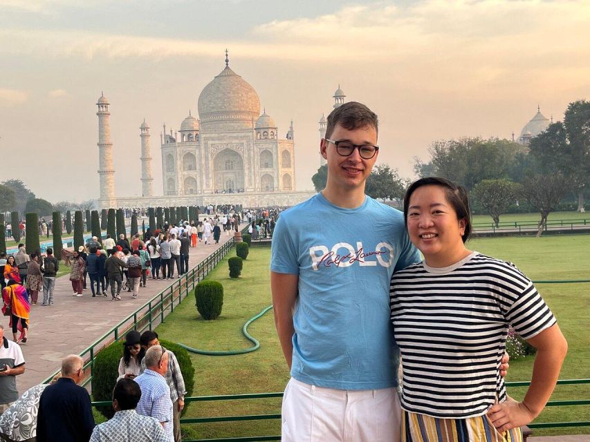 From Delhi: Taj Mahal Day Trip by Fast Train with 5* Lunch - FAQ