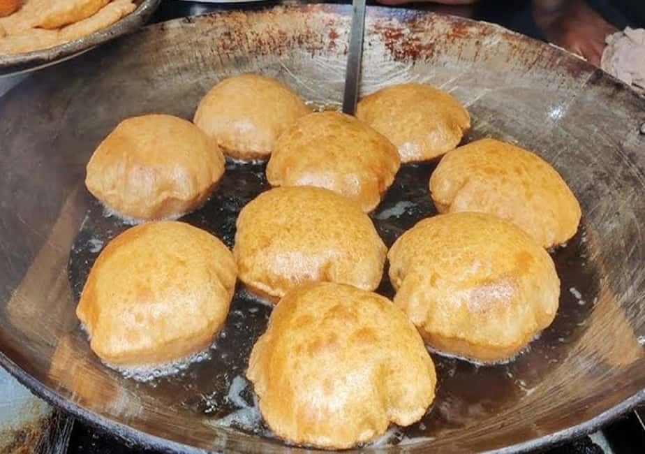 Varanasi: Surnise Tour full Day & traditional Breakfast - Why This Tour Offers Great Value