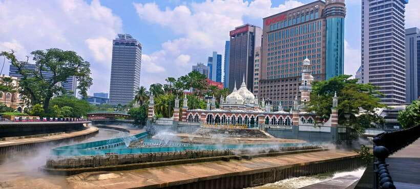 Best of Kuala Lumpur Tour with Twin Tower Entry - An In-Depth Look at the Tour Experience