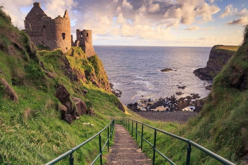 Giants causeway Irish castles & whiskey, Game of thrones - How the Experience Feels in Practice