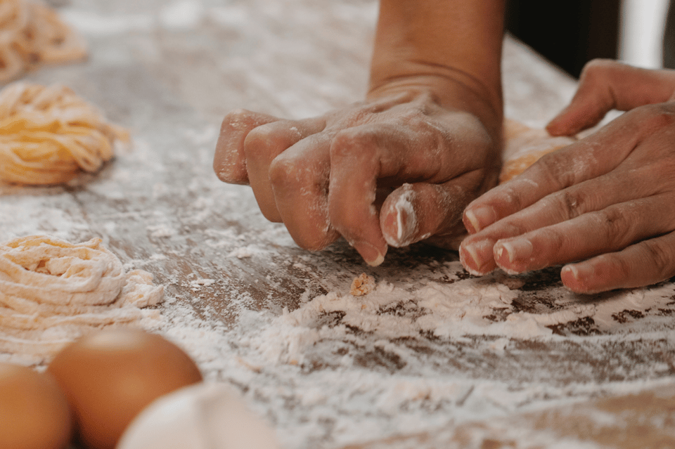 Austin: Master the Art of Colossal Shrimp Alfredo Pasta - Who Will Appreciate This Experience?