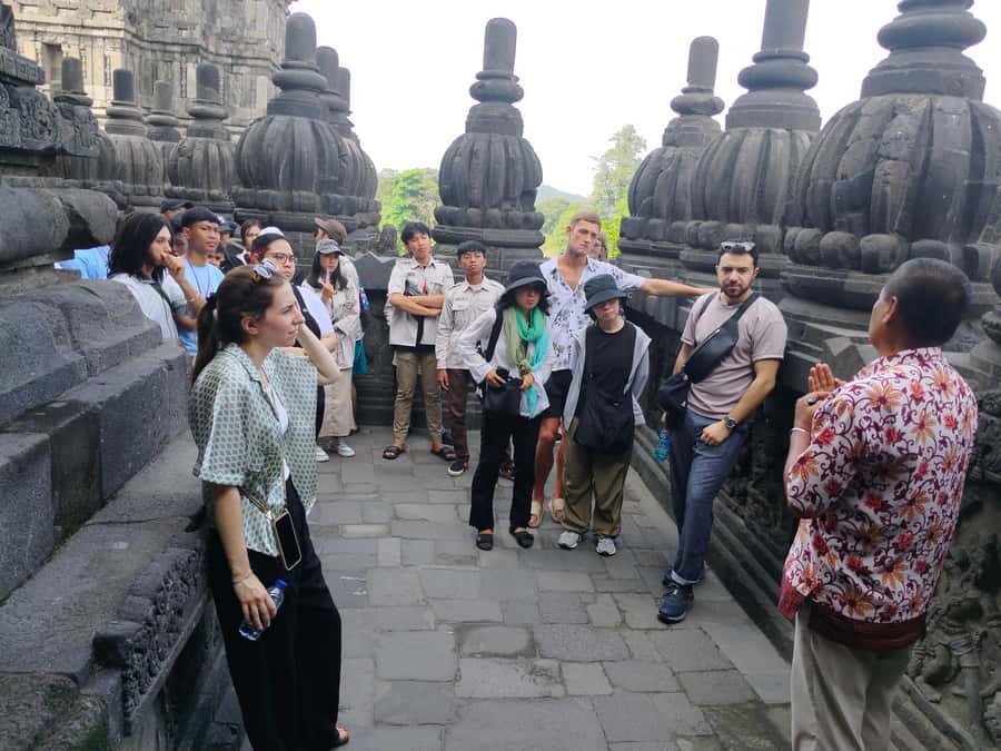 Prambanan sunset & Ramayana Ballet Include Entrance tickets. - A Detailed Look at the Prambanan Sunset & Ramayana Ballet Tour