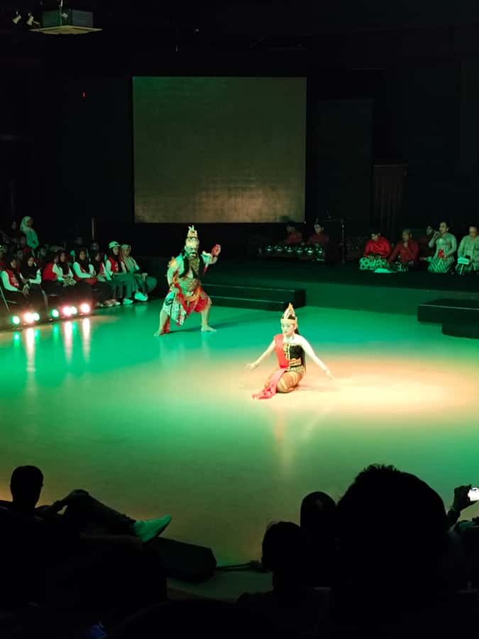 Prambanan sunset & Ramayana Ballet Include Entrance tickets. - Good To Know