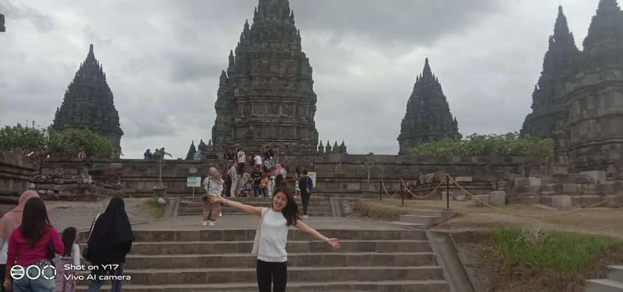 3days explore Yogyakarta Borobudur, Prambanan, Volcano, Etc. - Transportation, Group Size, and Value