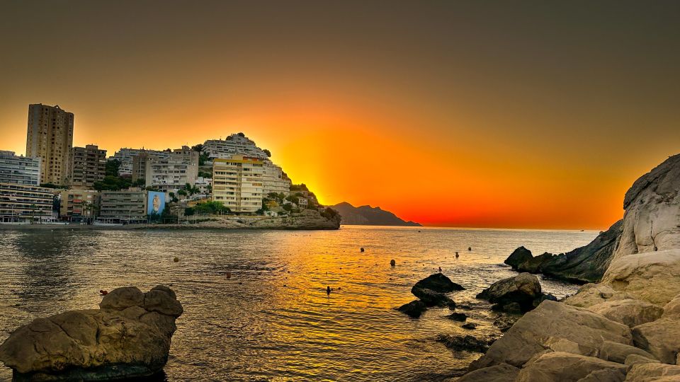 Benidorm: Private Guided Tour by VIP Car - 3 hours - Key Points