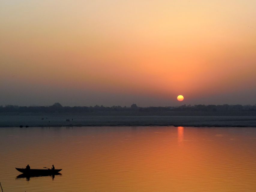 Varanasi: Sunrise Boat Tour with Arti Ceremony - Good To Know