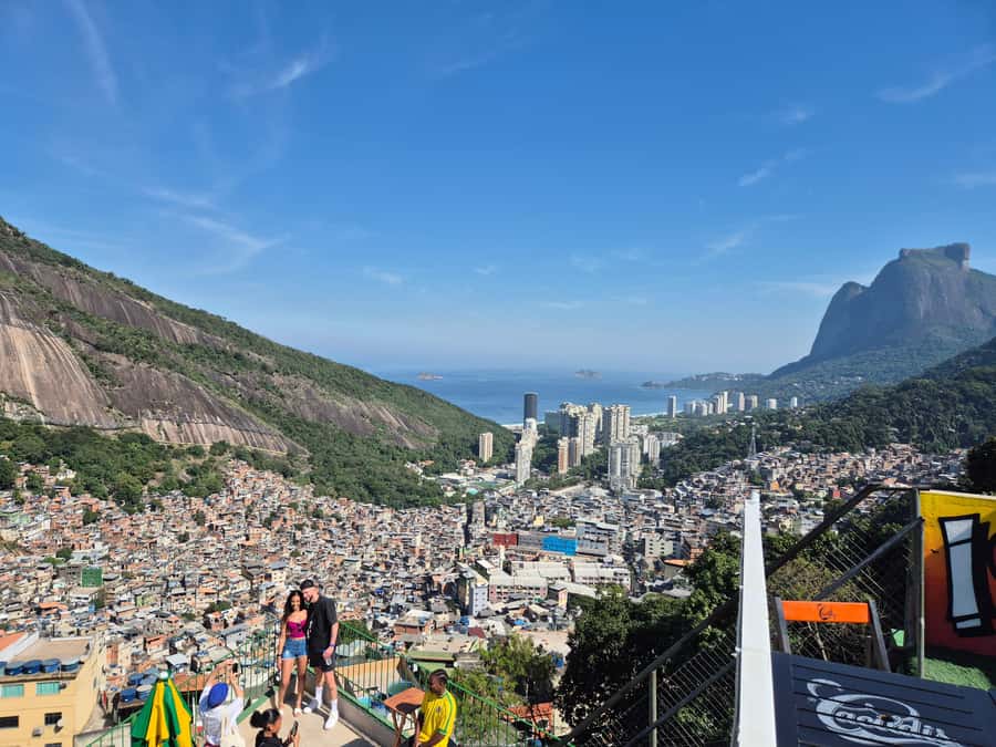 Rocinha Jeep Tour: A Journey into the Soul of the Favela! - What the Tour Includes and What to Consider