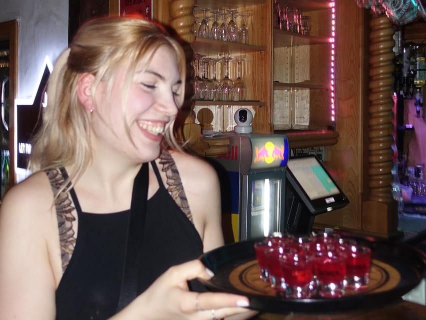 Nürnberg: Private pub crawl with insider-guide & free shots - Who Would Love This Experience?