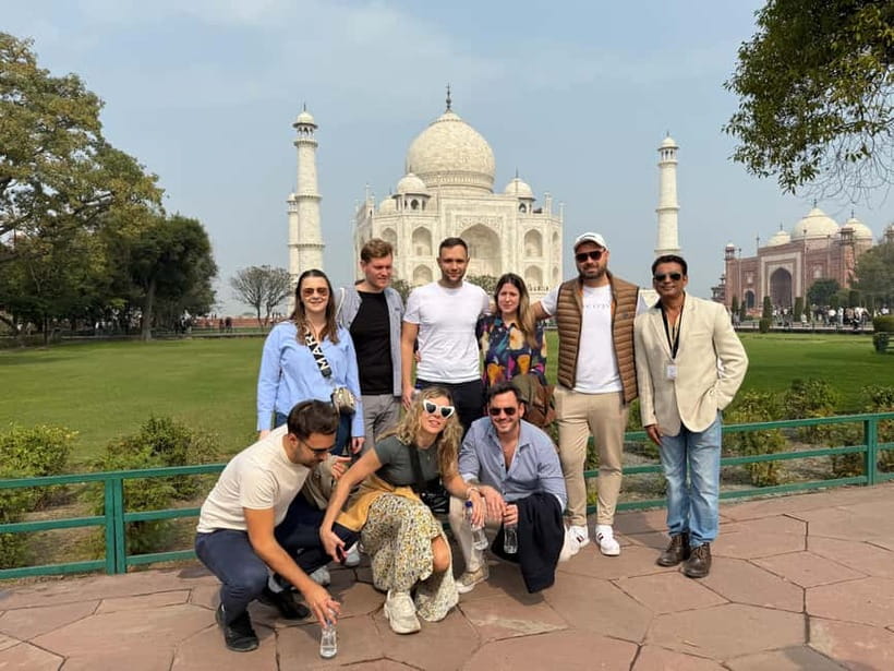 From Delhi: Taj Mahal & Agra Private Tour with 5* Lunch - What Makes This Tour Stand Out