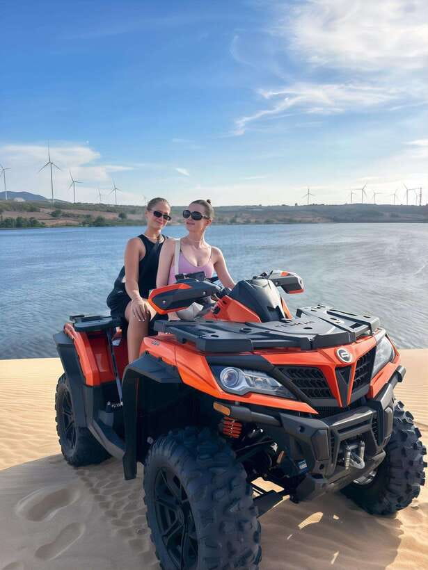 Mui Ne: Best Private Sand Dunes Jeep Tour at Sunrise/Sunset - Discovering Mui Ne’s Sand Dunes and Local Charm in a Private Jeep Tour