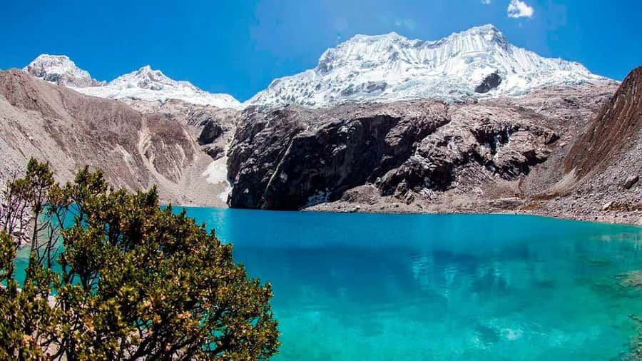 Huaraz| Lagoons and Mountains 3D |Entrance fees and Lunch| - Key Points