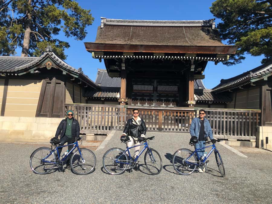 Kyoto Arashiyama Bamboo forest & Golden Pavilion E-Bike Tour - The Experience in Detail
