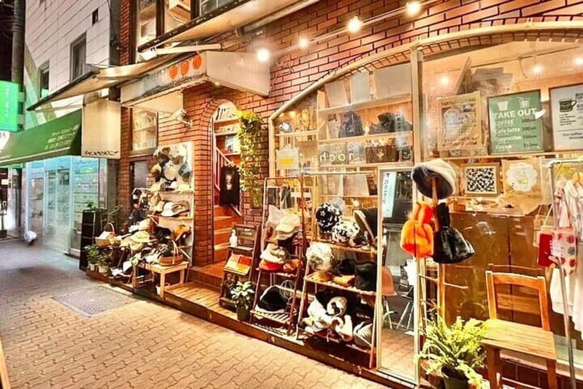 Tokyo: Private Vintage Shopping Tour in near Shibuya - Why This Tour Works Well for Travelers