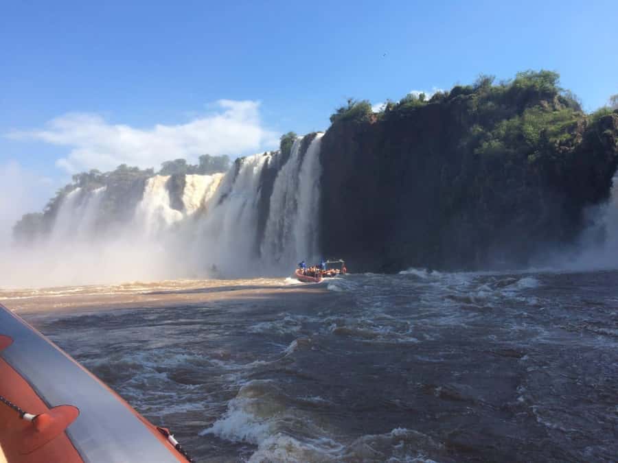 Foz do Iguaçu: Brazil/Argentina Sides Iguazu Falls Day Tour - Why This Tour Works Well
