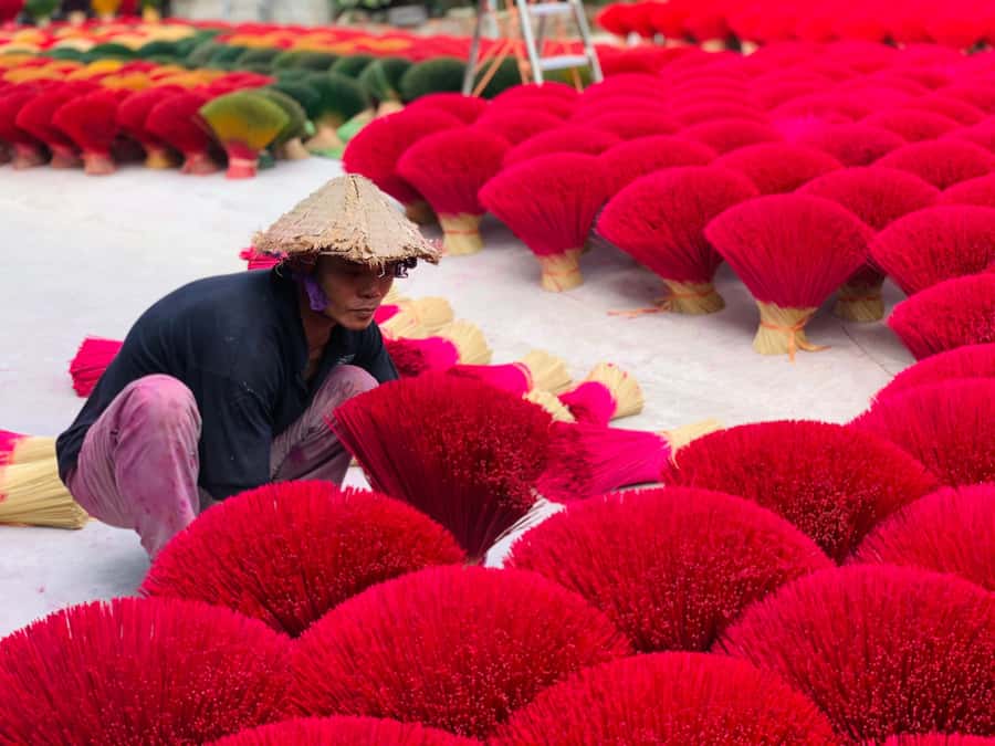 Hanoi: Villages Tour with Incense and Conical Hat Crafting - Who Should Consider This Tour?