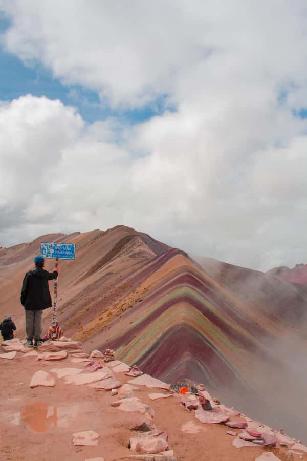 Cusco: Rainbow Mountain guided with breakfast and lunch - What Makes This Tour Stand Out?