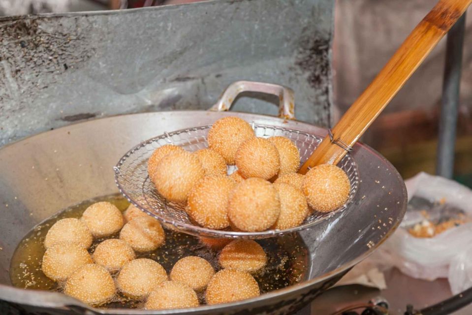 Beijing: Hutong Culinary Walking Tour with 15+ Tastings - An In-Depth Look at the Hutong Culinary Tour