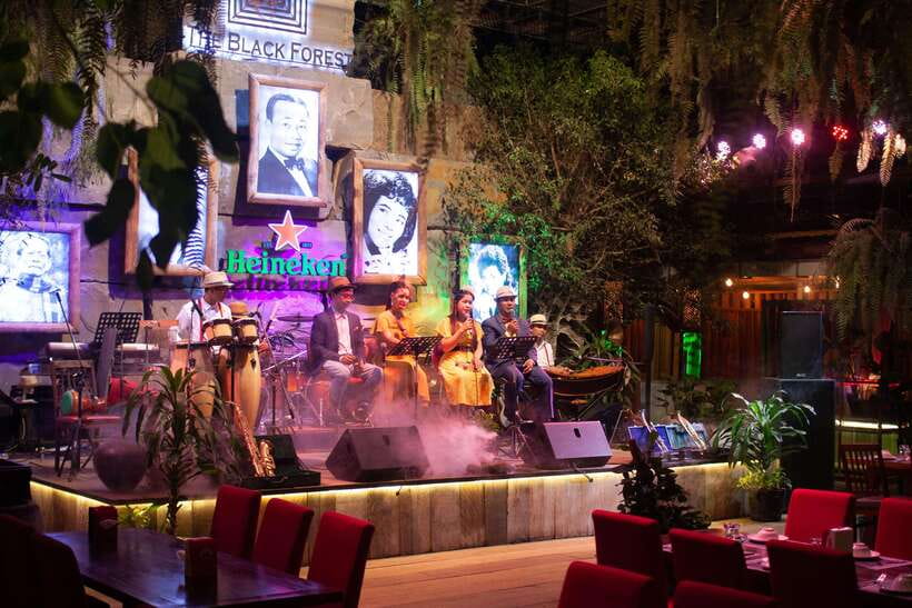 Street Food Tour by Scooter in Siem Reap - Who Will Enjoy This Tour?