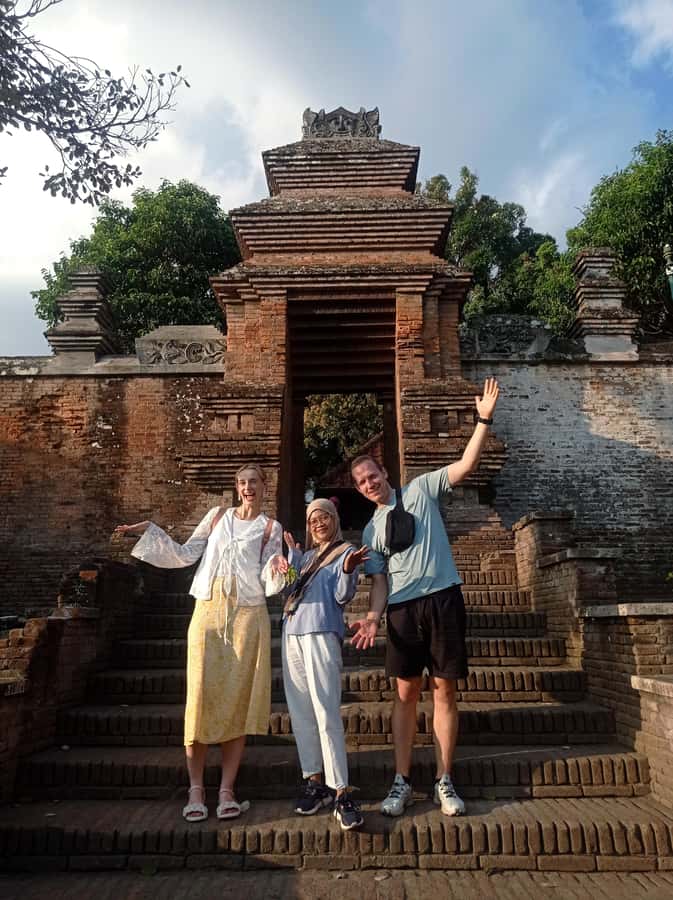 Yogyakarta: The Oldest Neighborhood Walking Experience - Good To Know