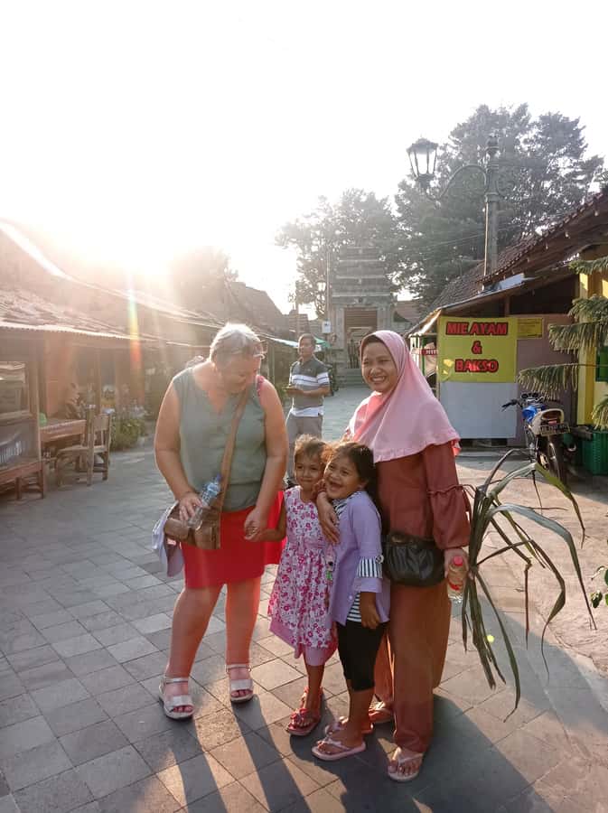 Yogyakarta: The Oldest Neighborhood Walking Experience - The Value of This Experience