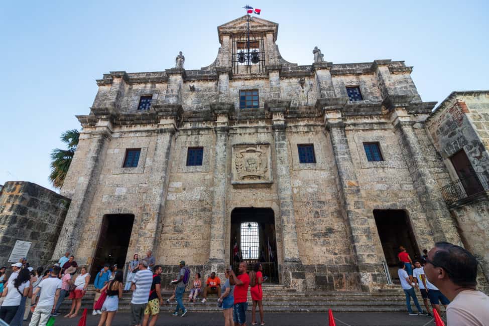 Santo Domingo City Tour: Colonial City, Los Tres Ojos, Lunch - FAQ