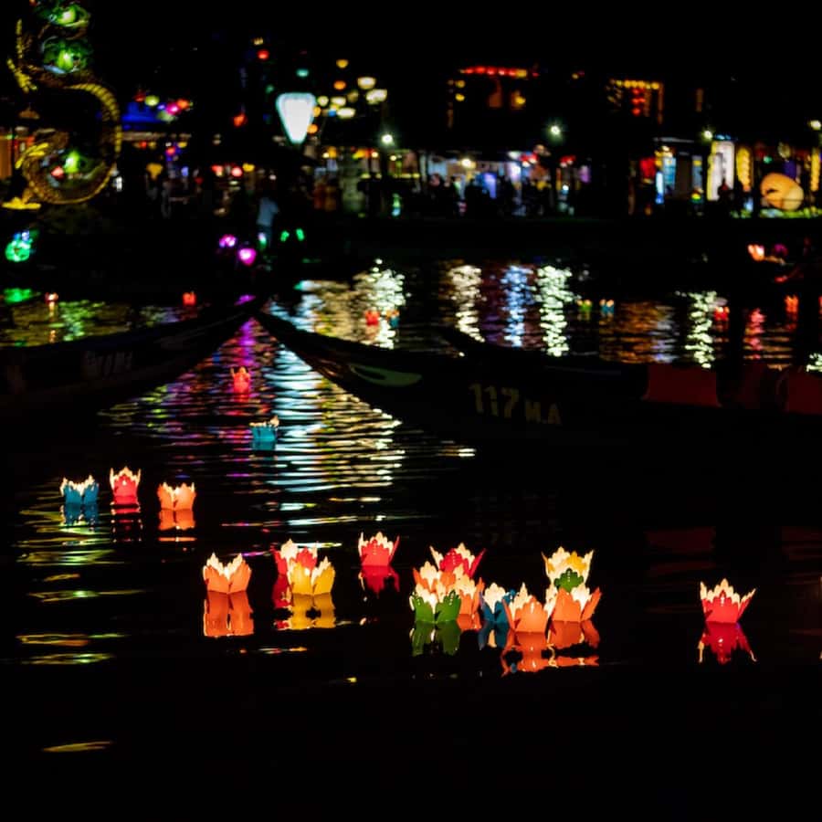 Hoi An Night Boat & Floating Paper Lantern on the Hoai River - FAQ