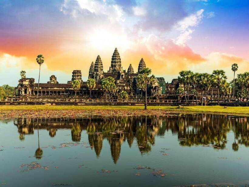 Angkor Wat Small Tour With Private Tuk Tuk - Exploring the Temples: What to Expect