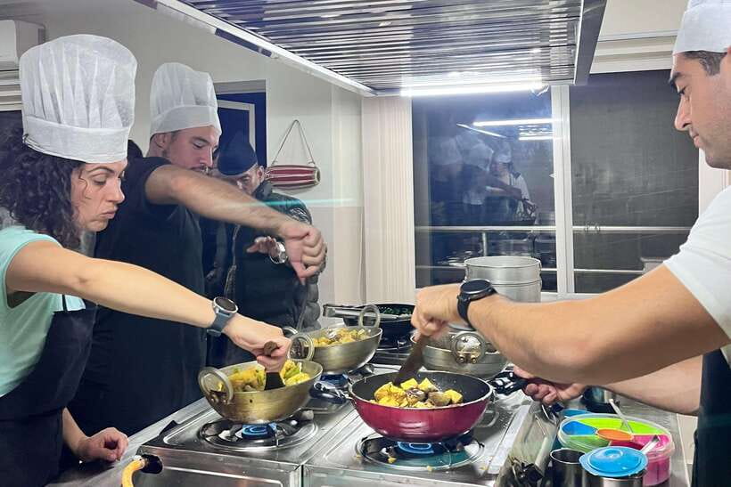 Kathmandu: Local Women-Lead Nepali Cooking & Momo Class - Key Points