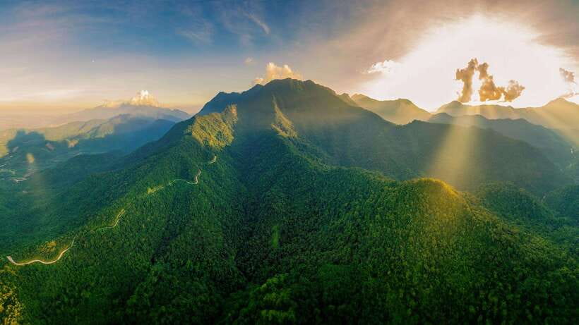From Hue: Hoi An Guided Bus Tour with 4 Scenic Stops - A Detailed Look at the Tour Experience