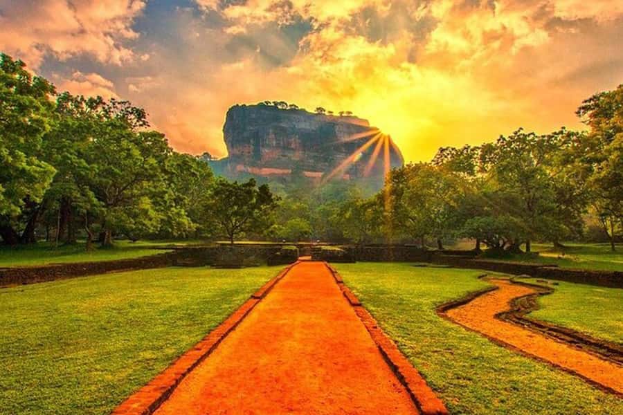 Sri Lanka Private Tour 8 days (Driver,vehicle,accommodation) - Key Points